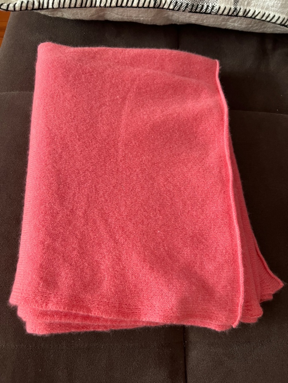 Calypso St. Barth  pink Cashmere  scarf.